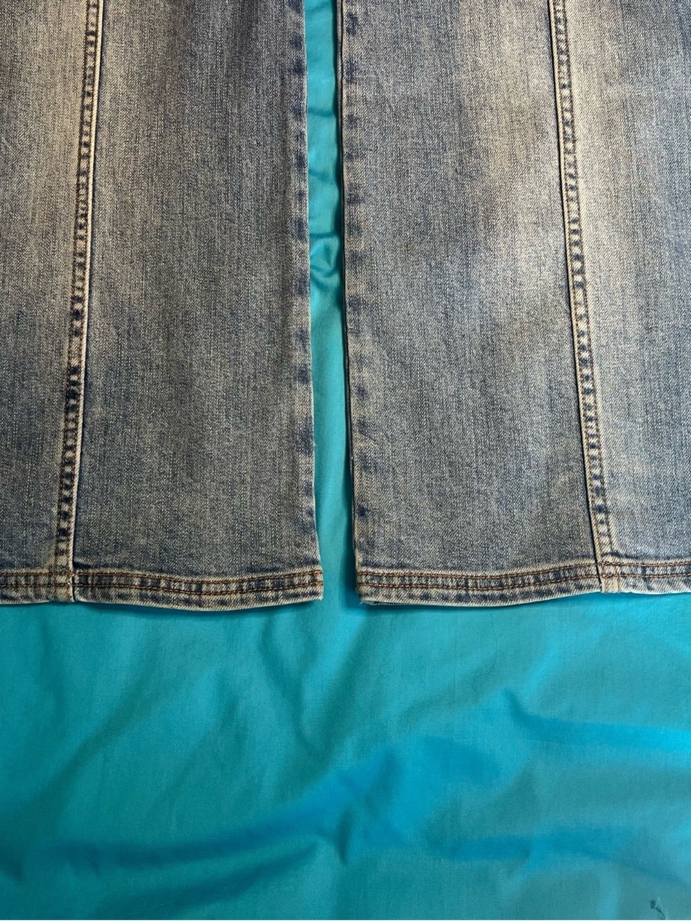 Ulla Johnson High Rise Wide Leg Belted Jeans Size 6 - Picture 14 of 15